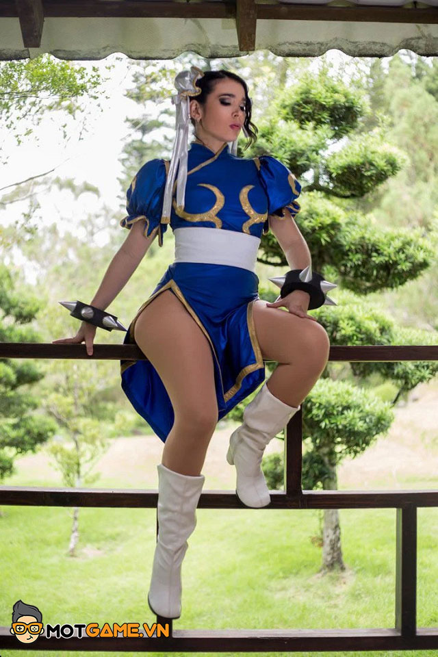 Ngắm nhìn những bộ cosplay Chun-Li Free Fire "bỏng mắt" của hot girl làng game Việt.
