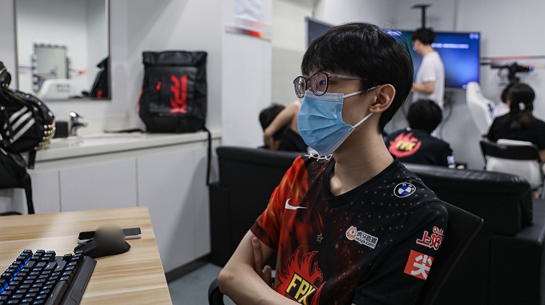 TRỰC TIẾP LPL mùa Hè 2021 ngày 12/7: LGD vs EDG, RA vs FPX - Ảnh 2